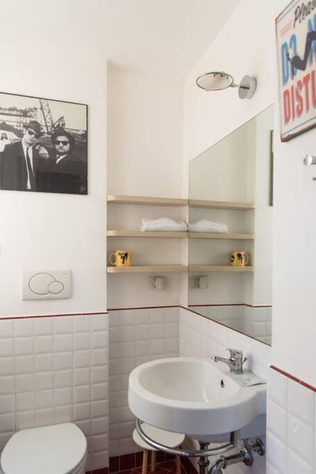 Youhosty - Nerino 10 Apartment *