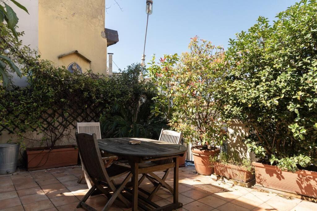 Youhosty - Nerino 10 Apartment *