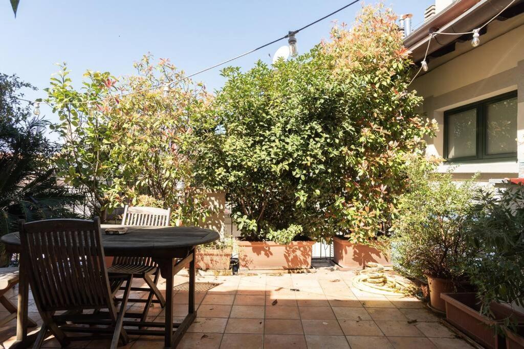 Youhosty - Nerino 10 Apartment