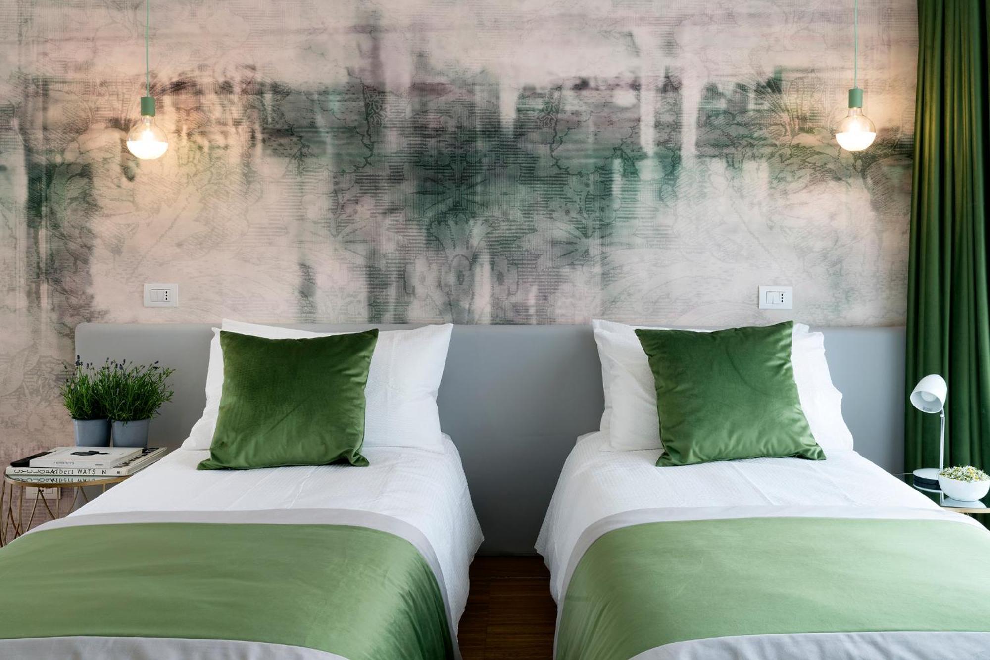 Apartment Vela Centro Con Garage Mailand