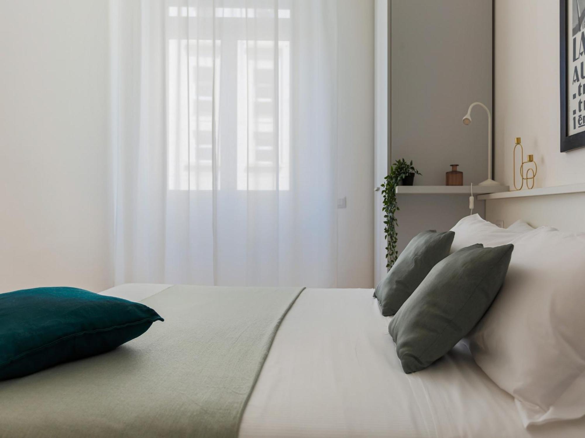 Apartment The Rent - Modern One Bedroom In San Babila Mailand