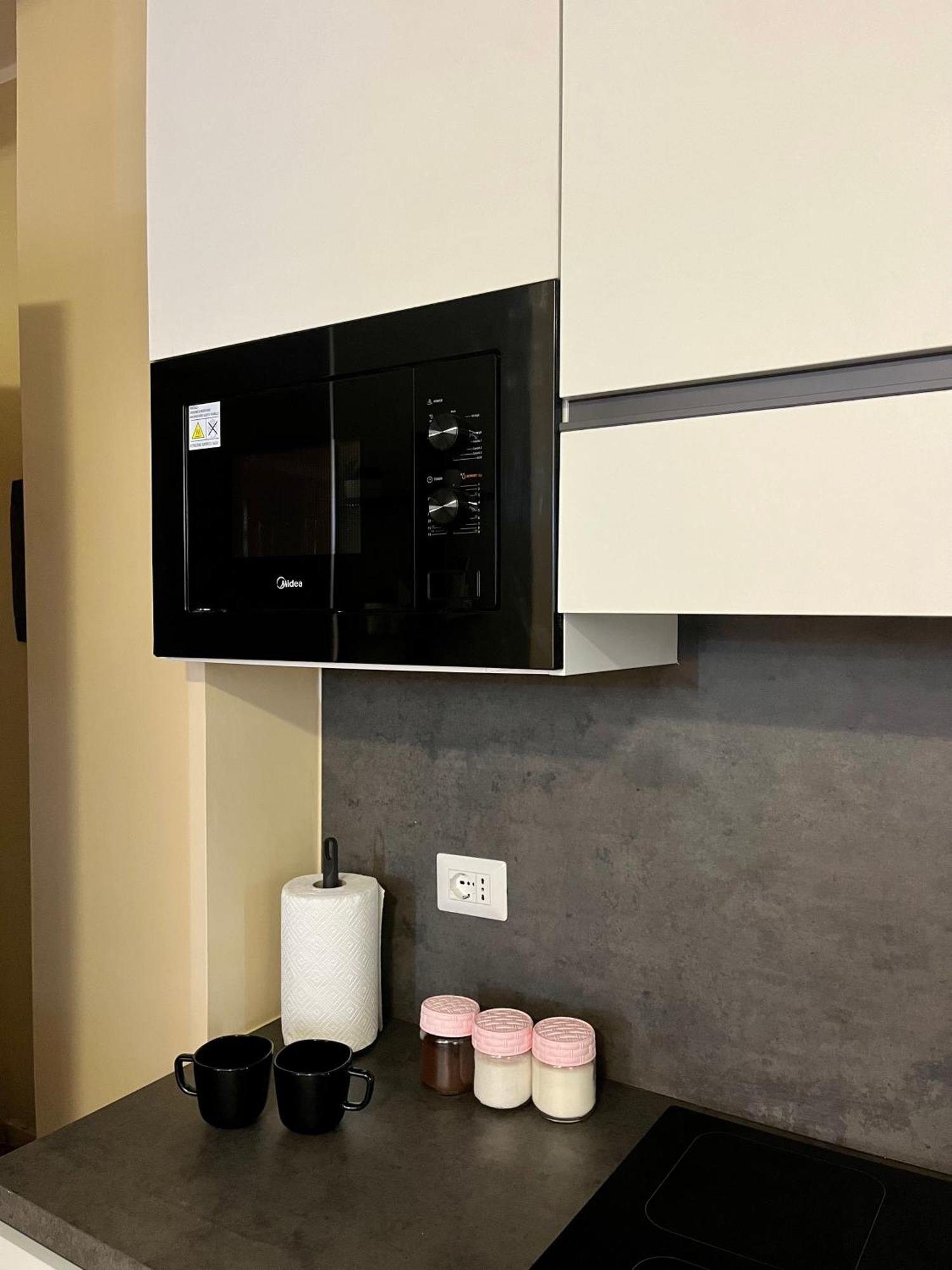 Holiday home Dimora Chic - A 5 Fermate Dal Duomo *
