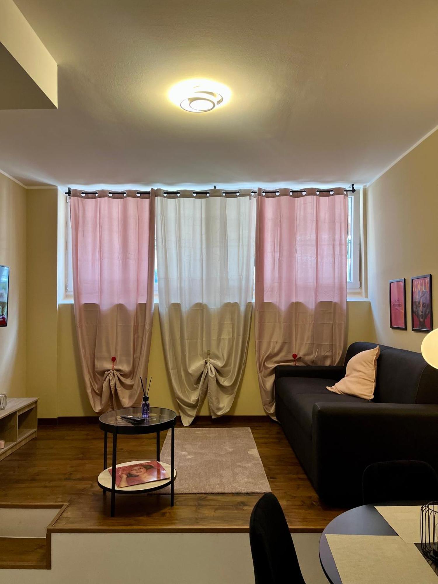Casa de férias Dimora Chic - A 5 Fermate Dal Duomo Milão