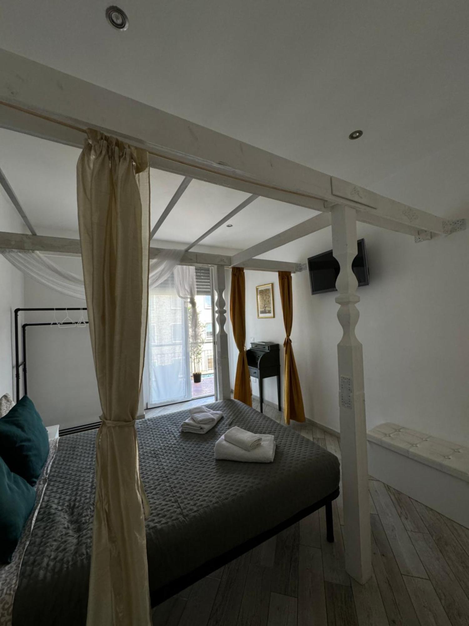 Four Bedroom In The Centre Of The Apartamento Milão