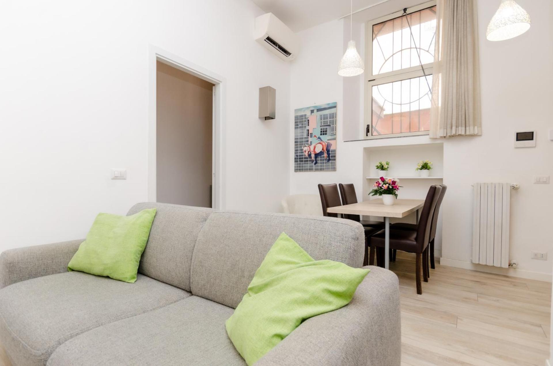 Vivimihome - Duomo Cioffi House Apartment Milan