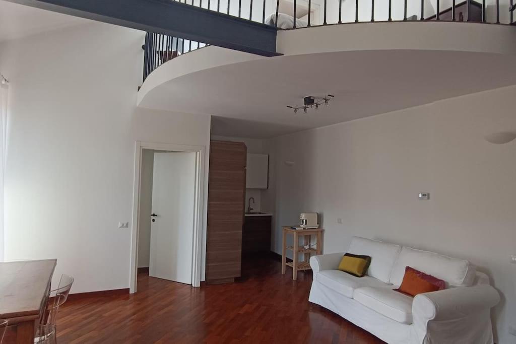 Apartment Favoloso Immobile Ascanio Sforza