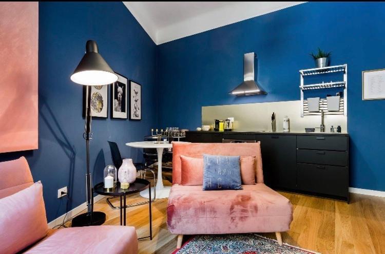 Apartment Hacca Collection-plush Urban Sanctuary In The Center Mailand