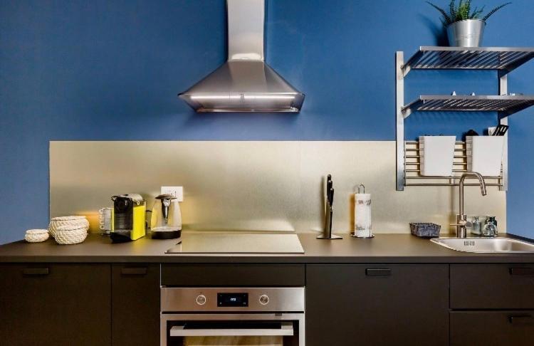 Apartment Hacca Collection-plush Urban Sanctuary In The Center