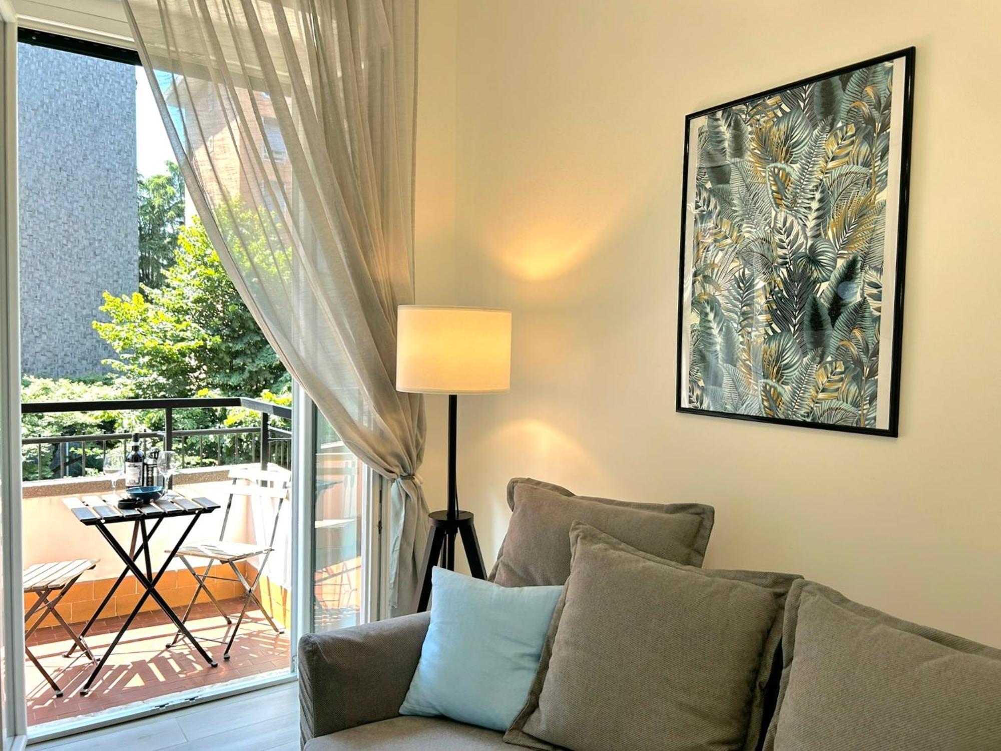 Modern Mm3 Afforifn Only 15 Min From Duomo Apartamento Milão