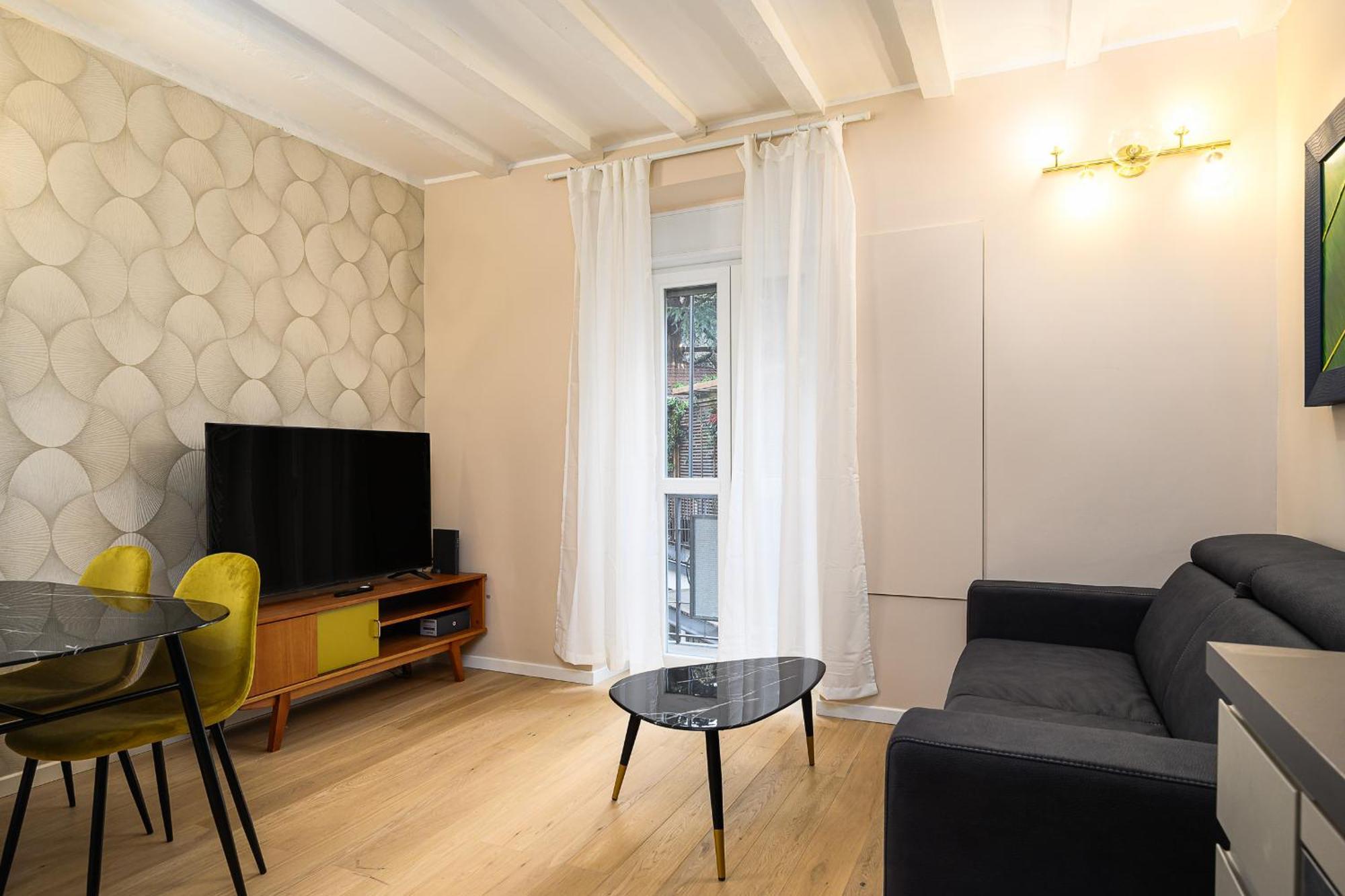 Apartment Arco Della Pace - Stylish In The Heart Of