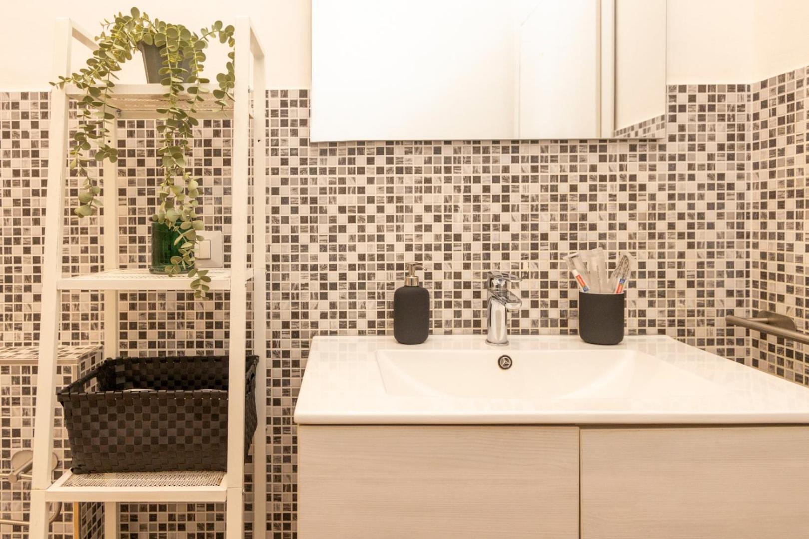 Loft Luxury Design- With 2 Bedrooms -wifi Ultra-5min Metro Apartamento Milão