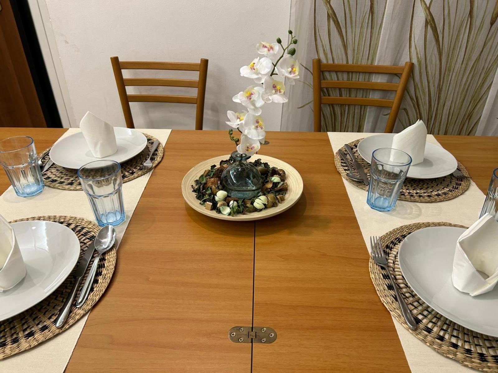 Your In - Elegant & Comfortable Apartment *