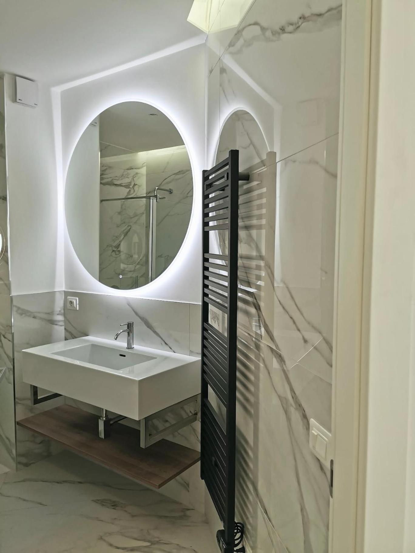 Apartment San Babila Luxury Mailand
