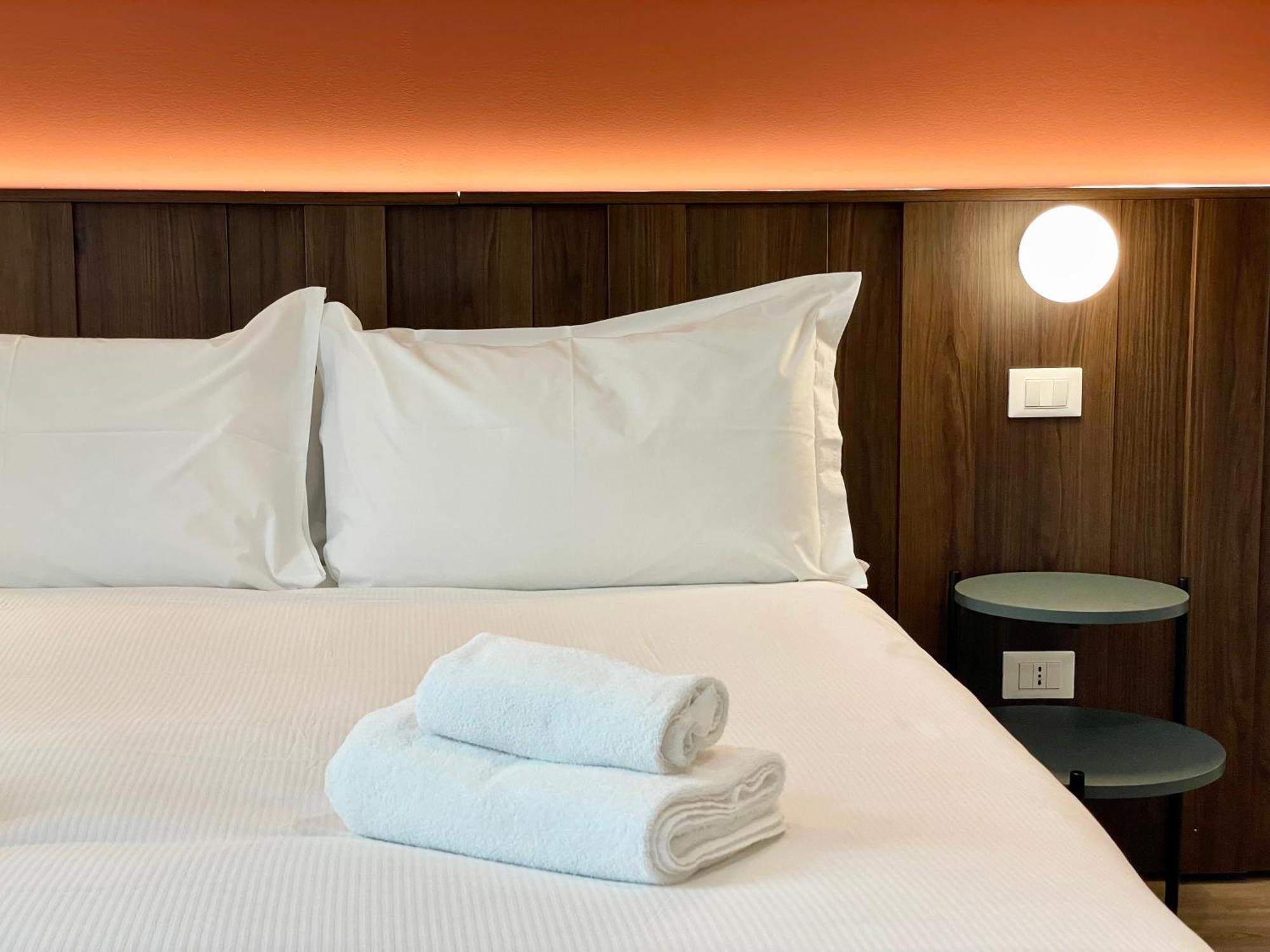 Aparthotel Relstay - Amendola *
