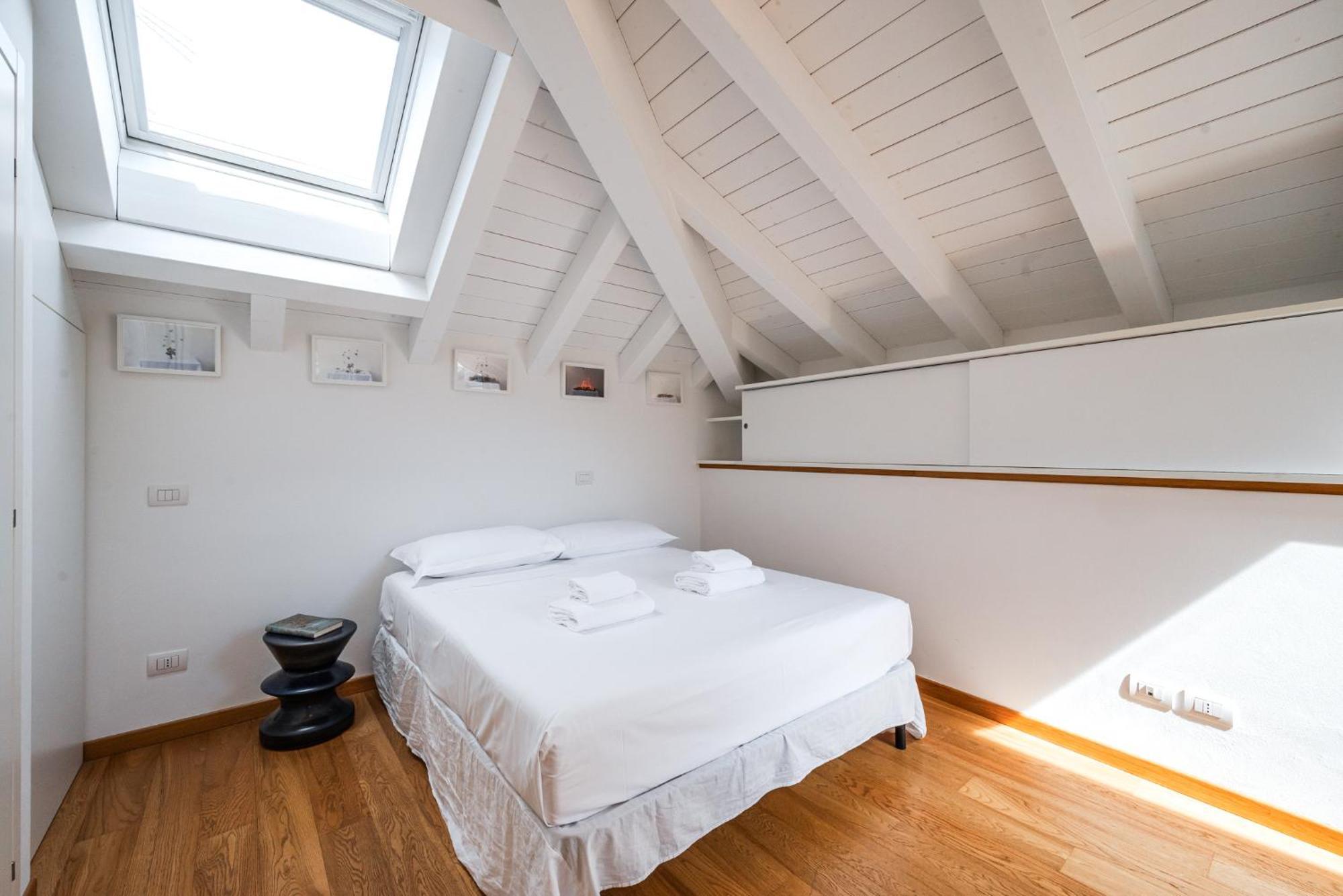The Boutique - The Ultimate Design Experience Apartment