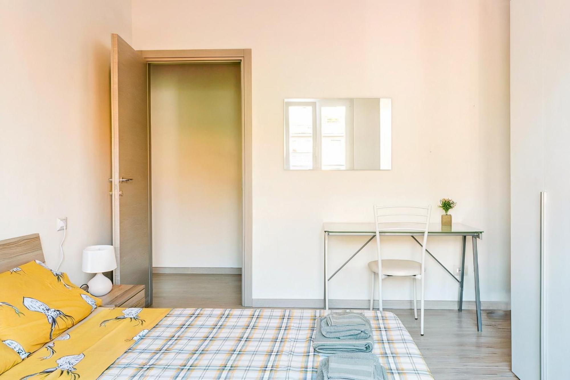 Large - Duomo Apartment Mailand