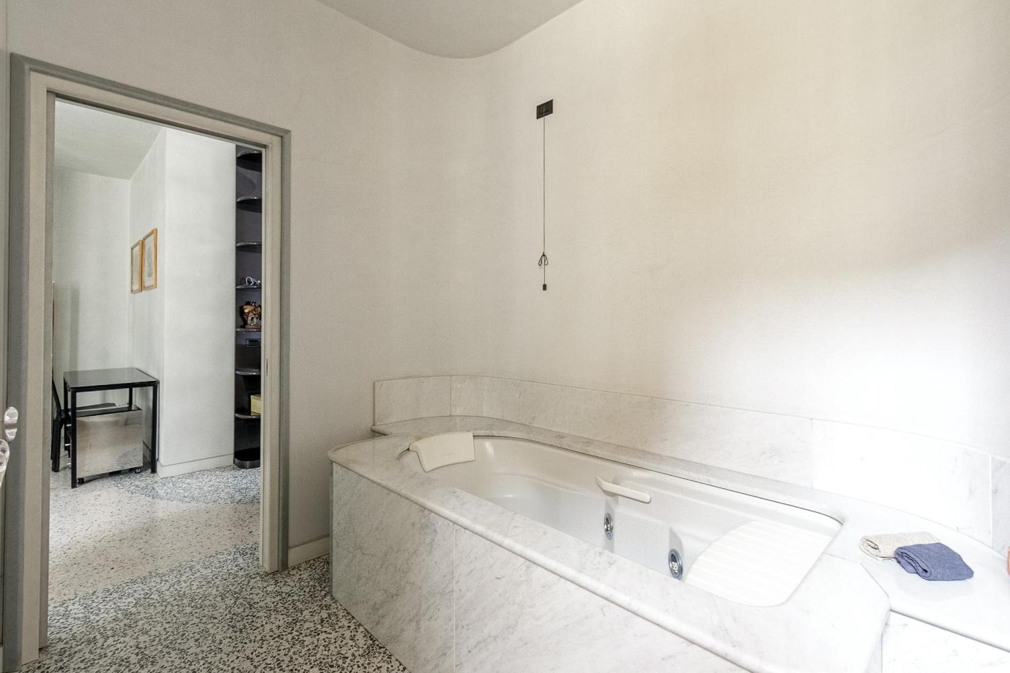 Apartment Duomo - Elegant & Design 1 Bdr By Rentopolis *