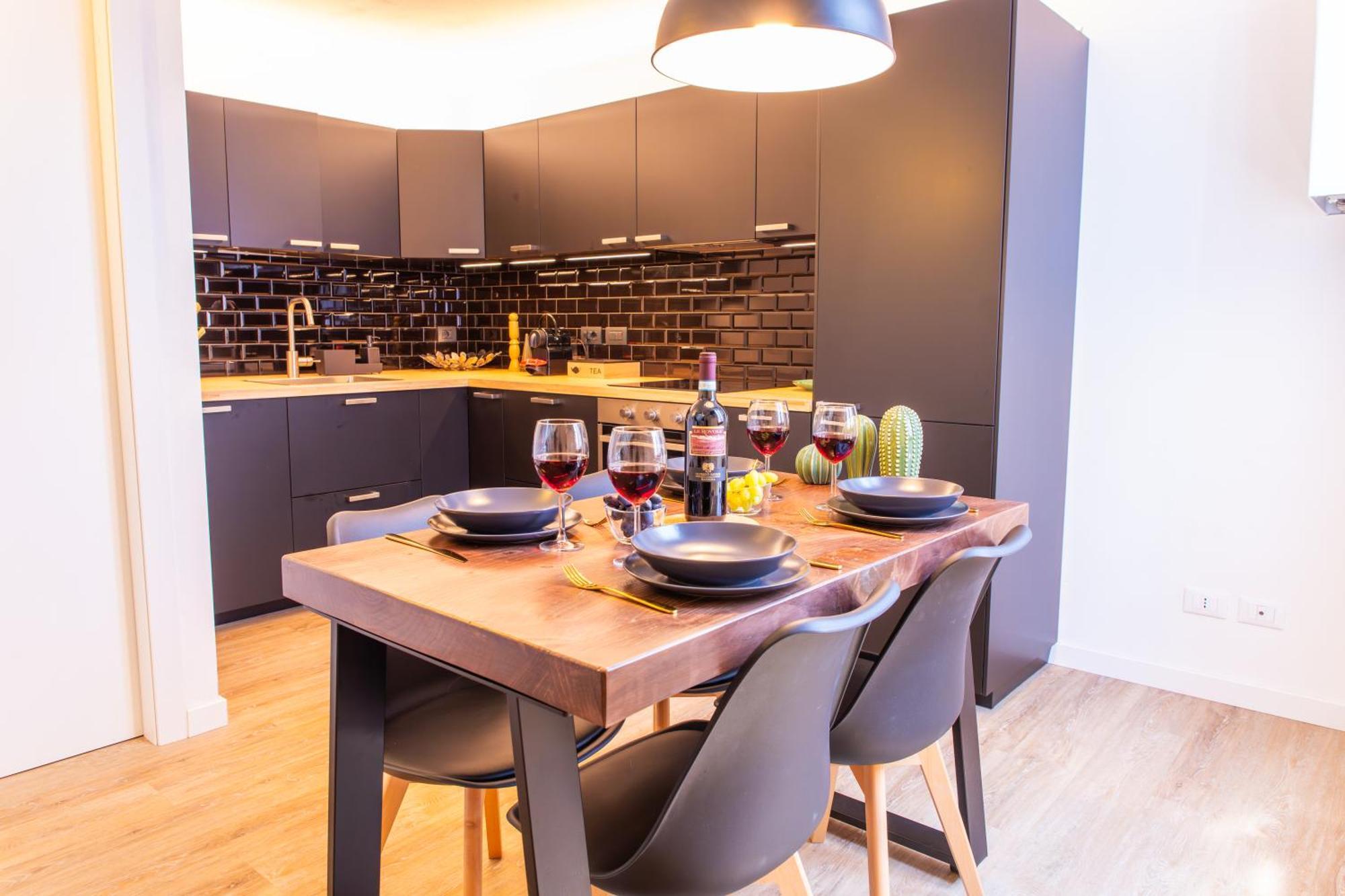 Apartment Su Due Piani Con Aria Condizionata A Pochi Passi Da Fondazione Prada E Duomo Mailand