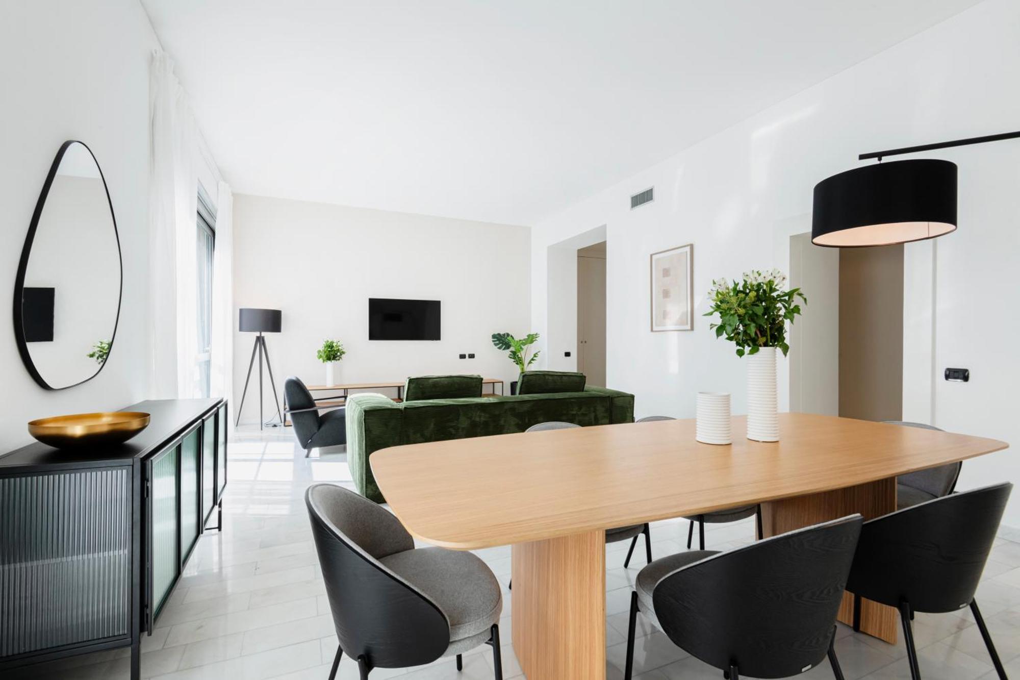 Relstay - Montenapoleone Milan