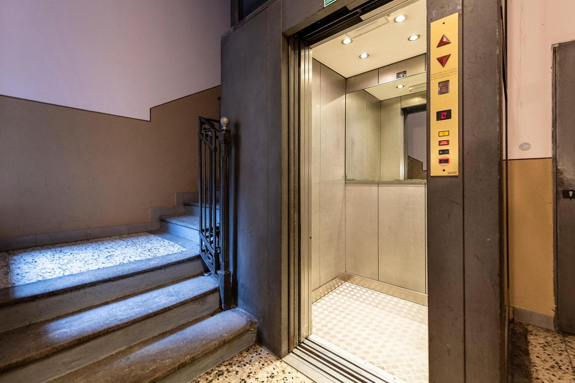 Bessy House, Near Fondazione Prada Apartamento Milão