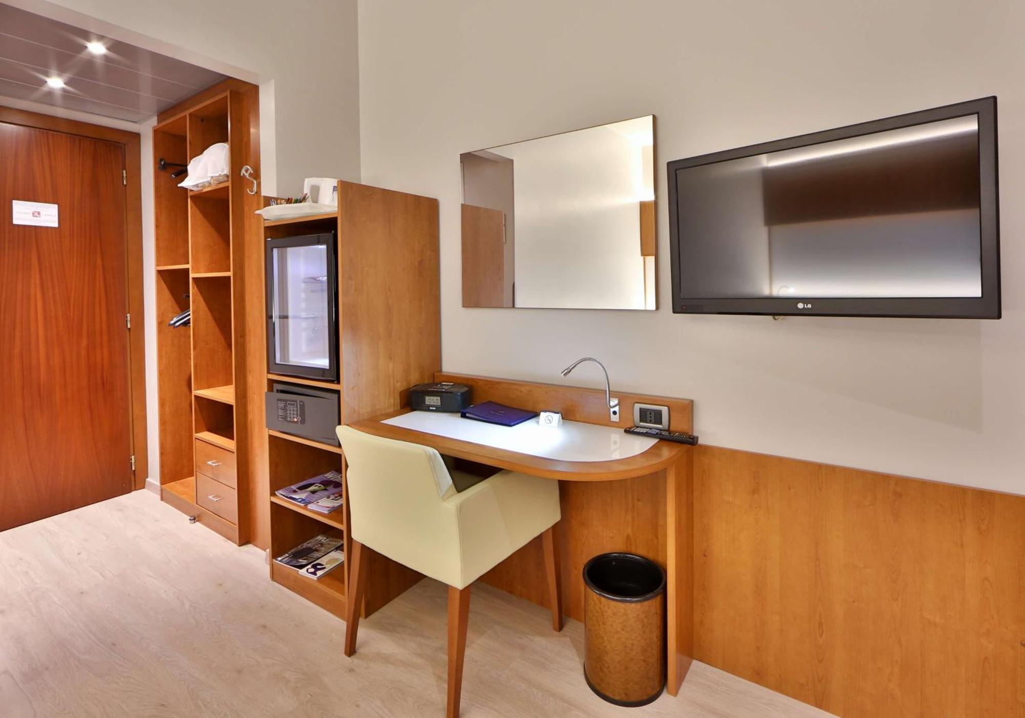 Best Western Madison 4*