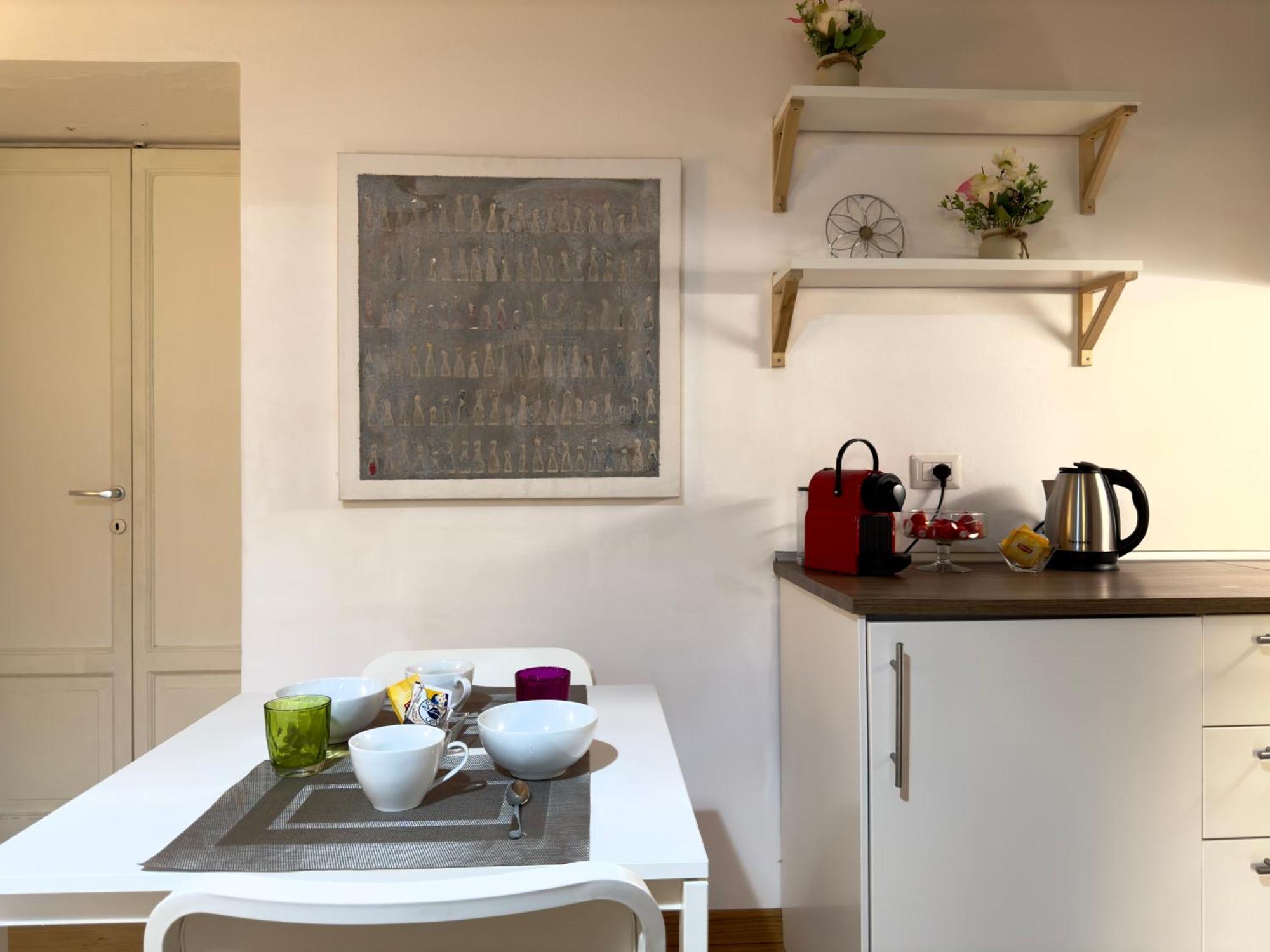 Cosy Navigli Apartment