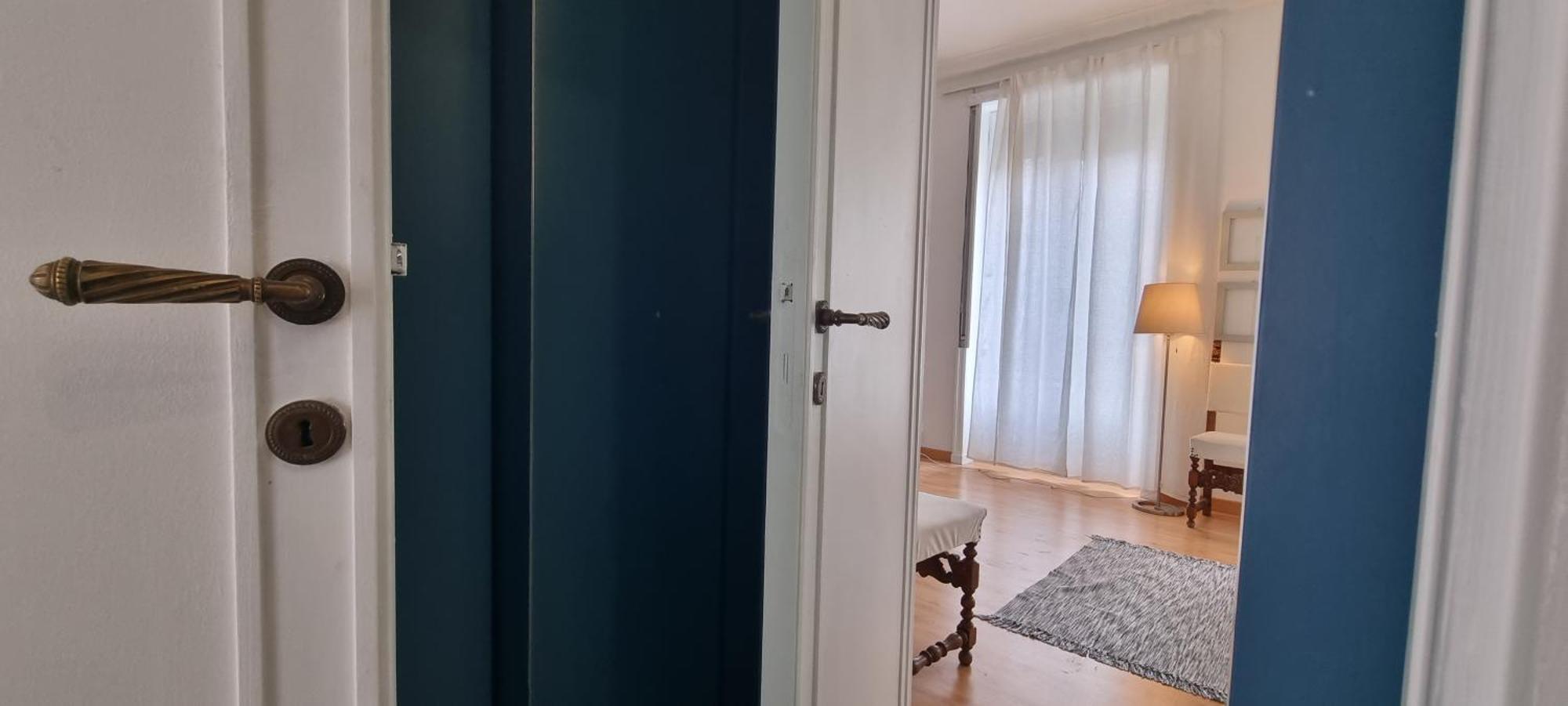 Joivy Contemporary 1-bed Near Duomo Di Milão