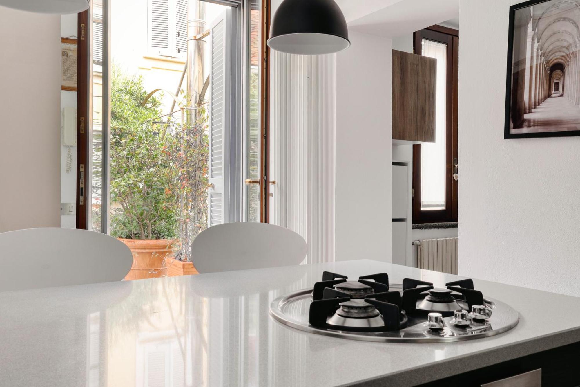 Apartment Just Urban - Spacious With Terrace - Porta Venezia Milan