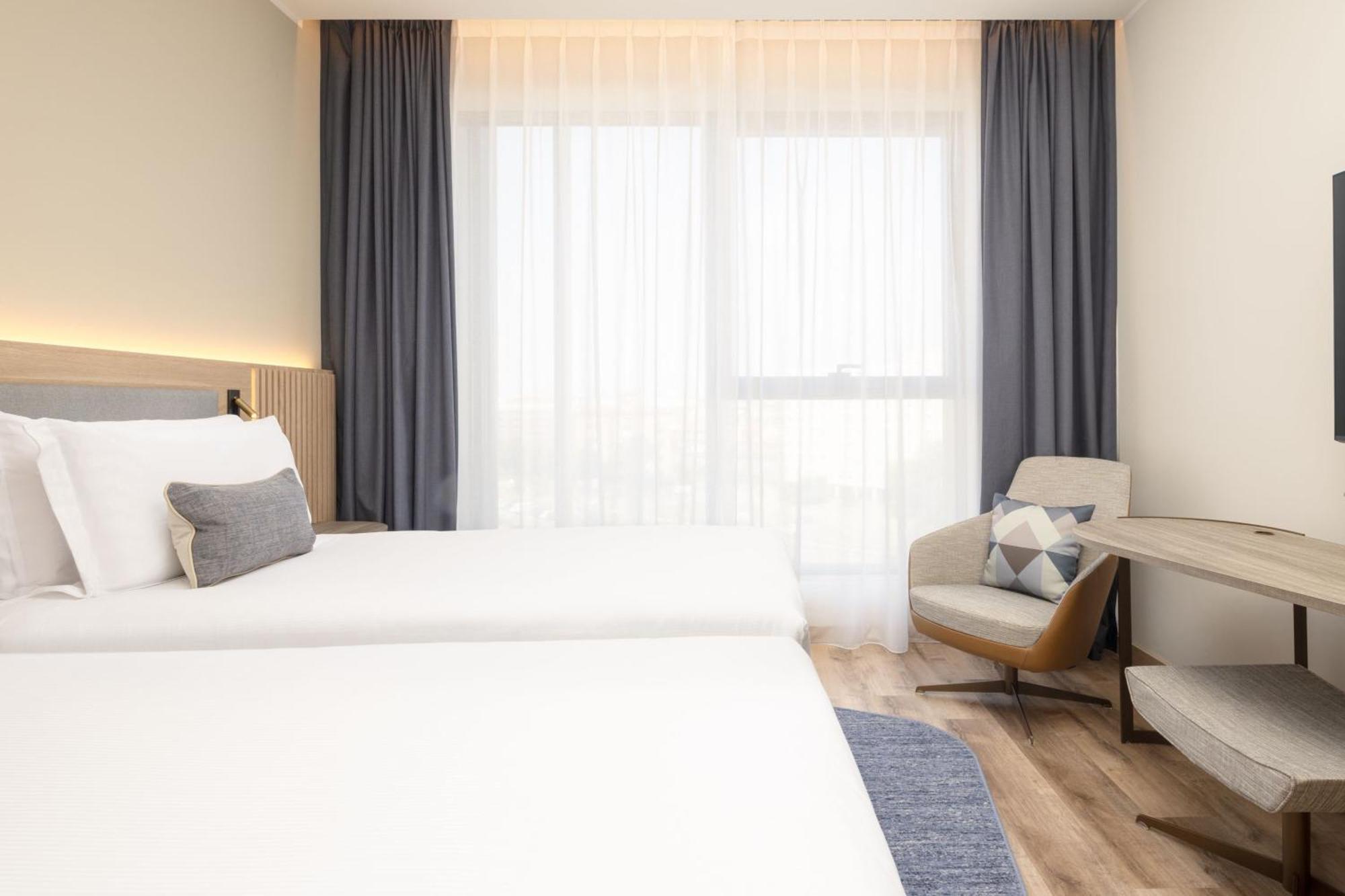 Courtyard By Marriott Linate 4* Milan