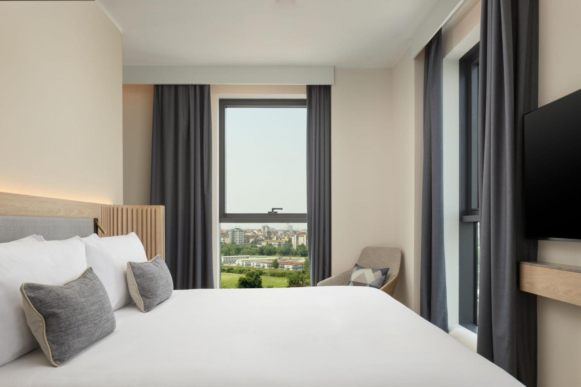 Courtyard By Marriott Linate 4*