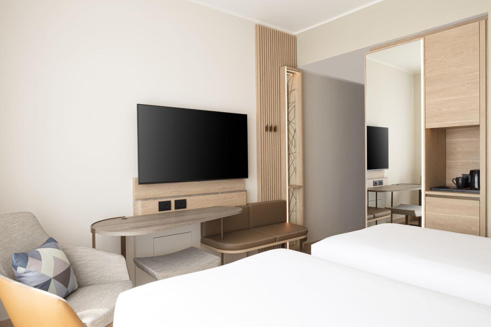 Hotel Courtyard By Marriott Linate 4*