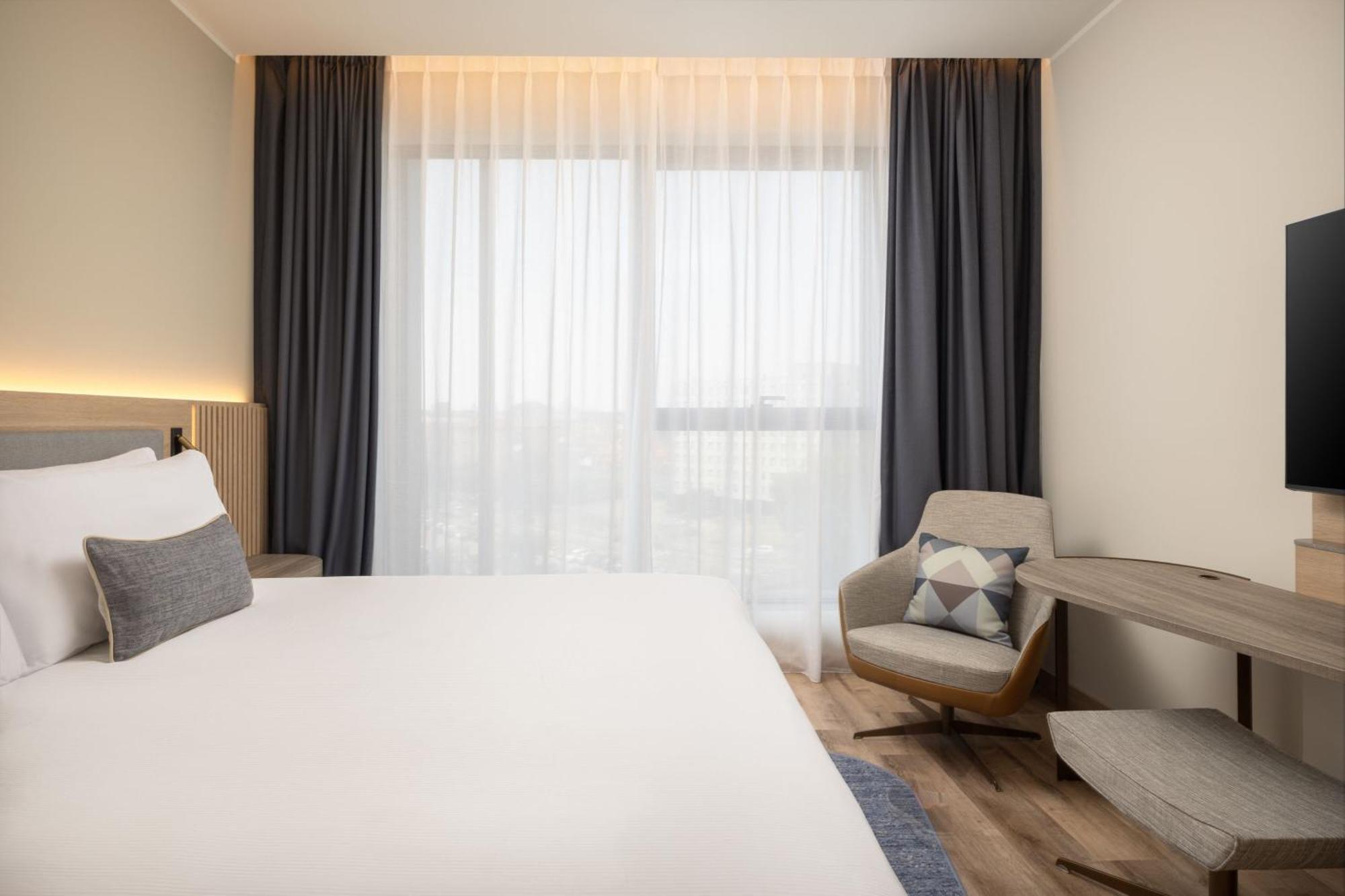Courtyard By Marriott Linate Hotel 4*