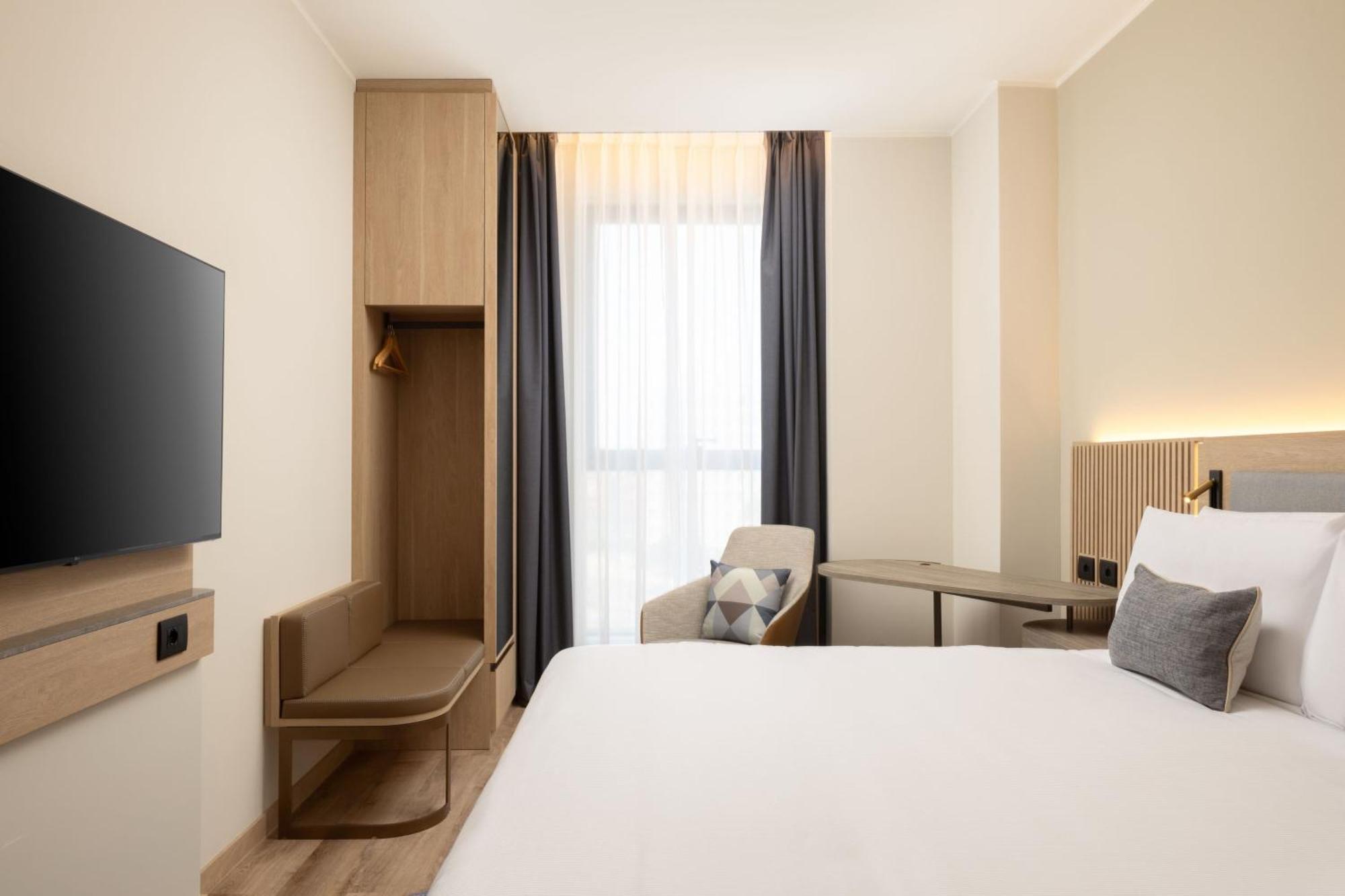 Courtyard By Marriott Linate Hotel