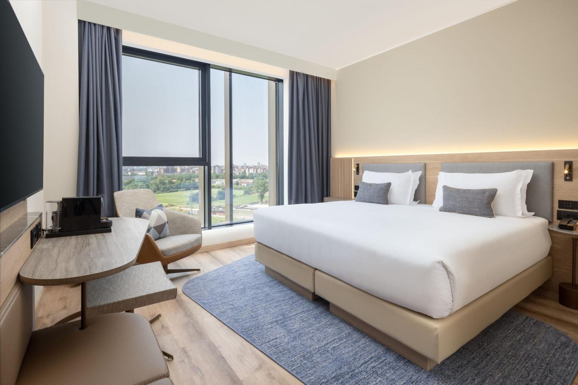Courtyard By Marriott Linate 4*