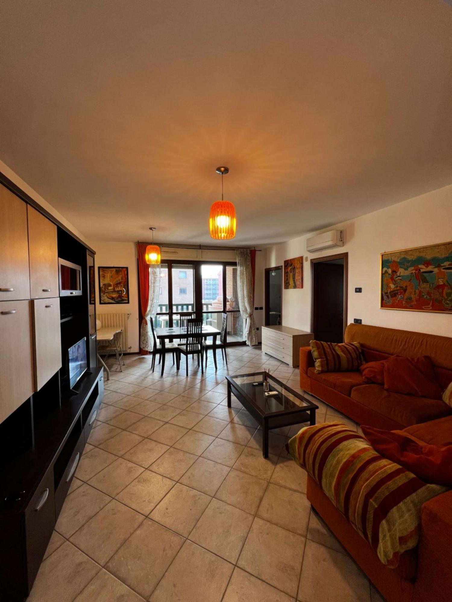 Prada Wifi-netflix-air Conditioning Apartment Mailand