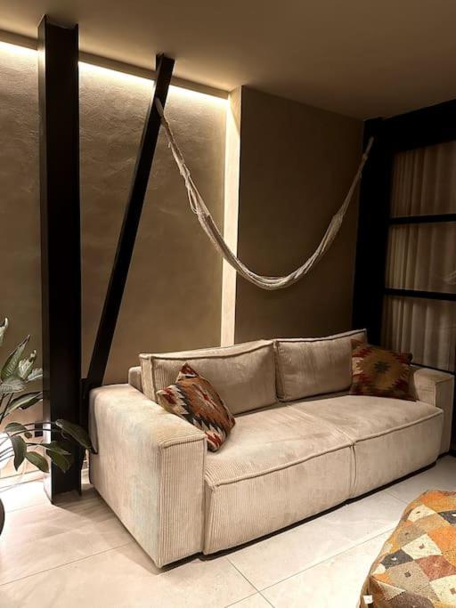 Apartment Modern Canal-side Loft With Private Garden
