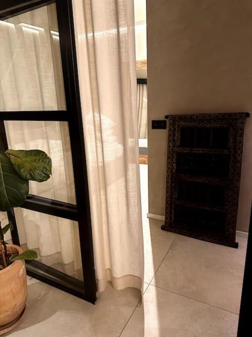 Apartment Modern Canal-side Loft With Private Garden *