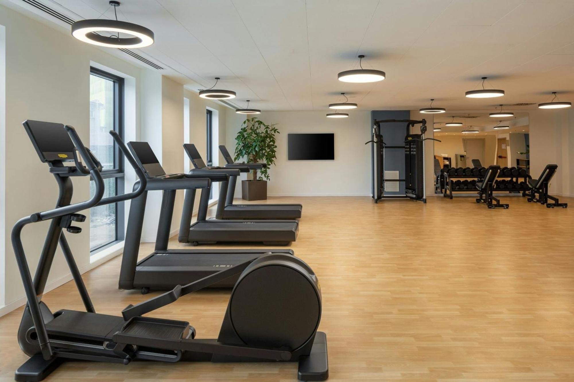 Courtyard By Marriott Linate Hotel 4*