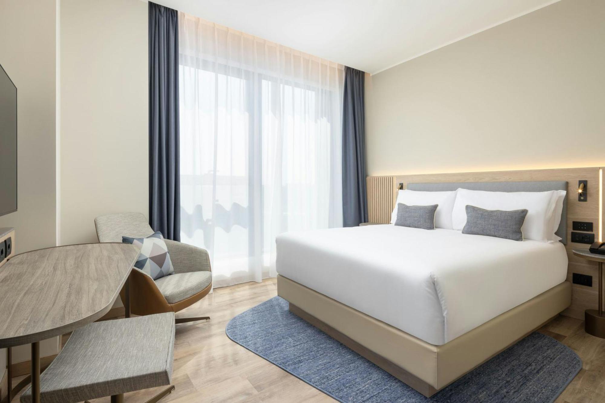 Hotel Courtyard By Marriott Linate 4*