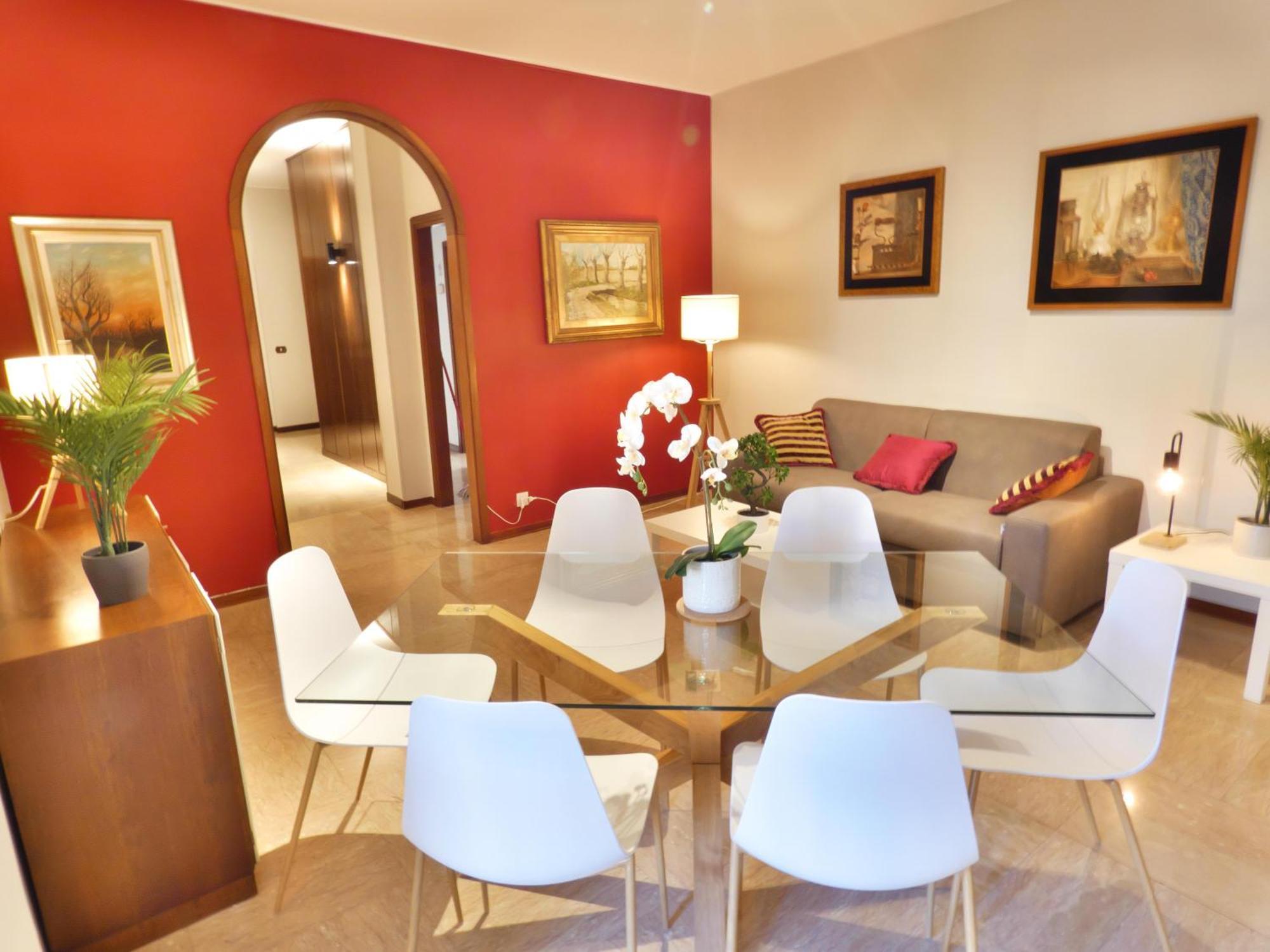 Apartment Welcome House Center