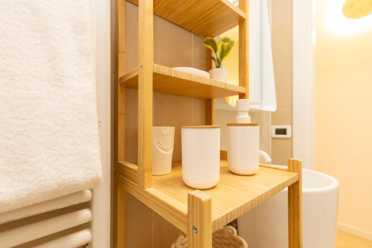 Sunny Retreat Near Metro, 12 Min To Duomo Mailand