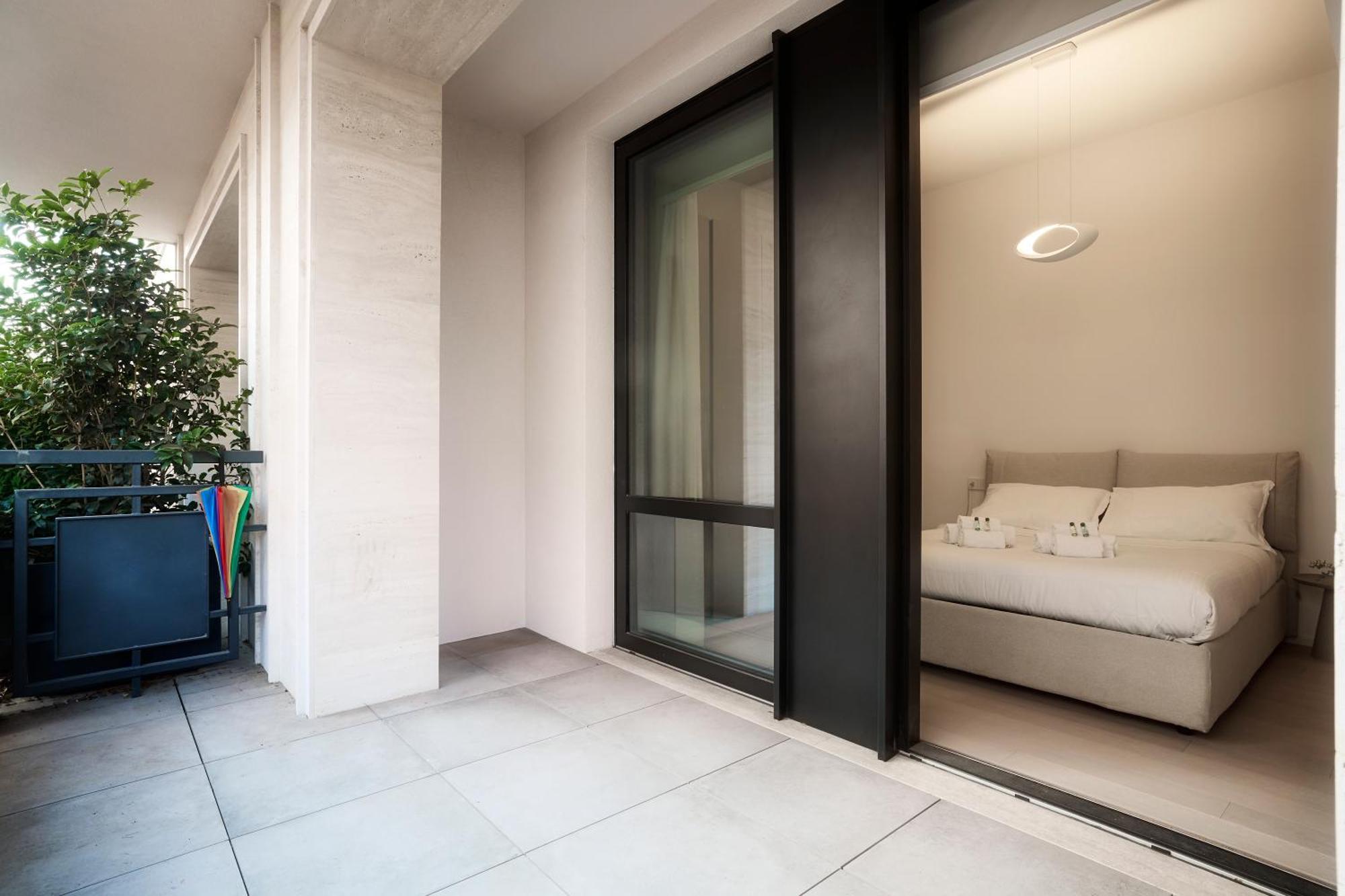 Modern Onebedroom 2nd Floor - Mirable Pm Apartment *