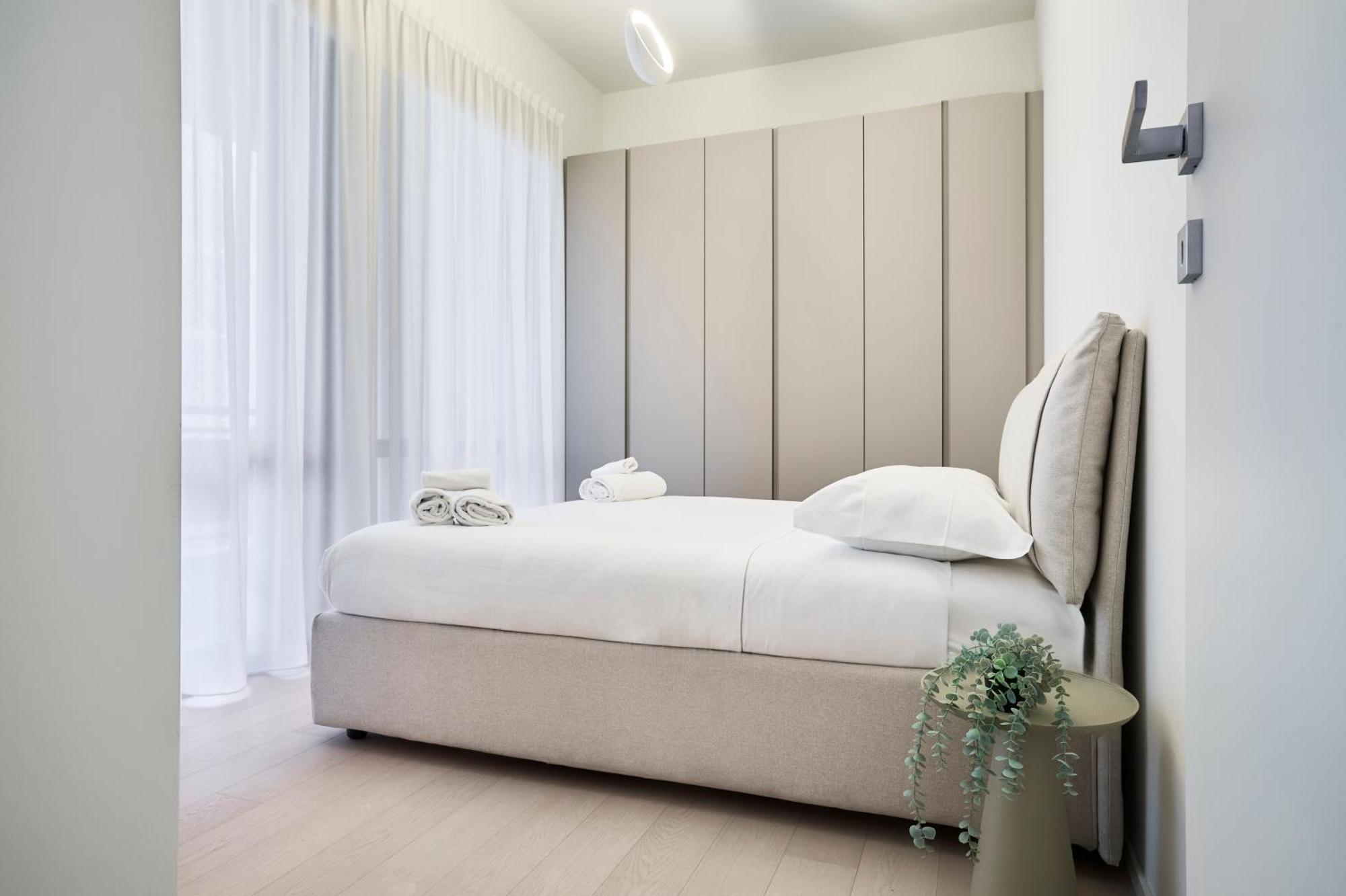 Modern Onebedroom 2nd Floor - Mirable Pm Apartment