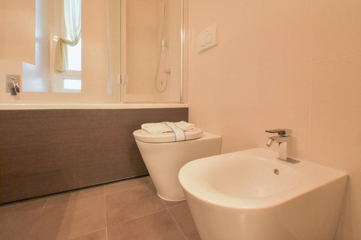 Comfortable And Strategic In The Center Of Apartment