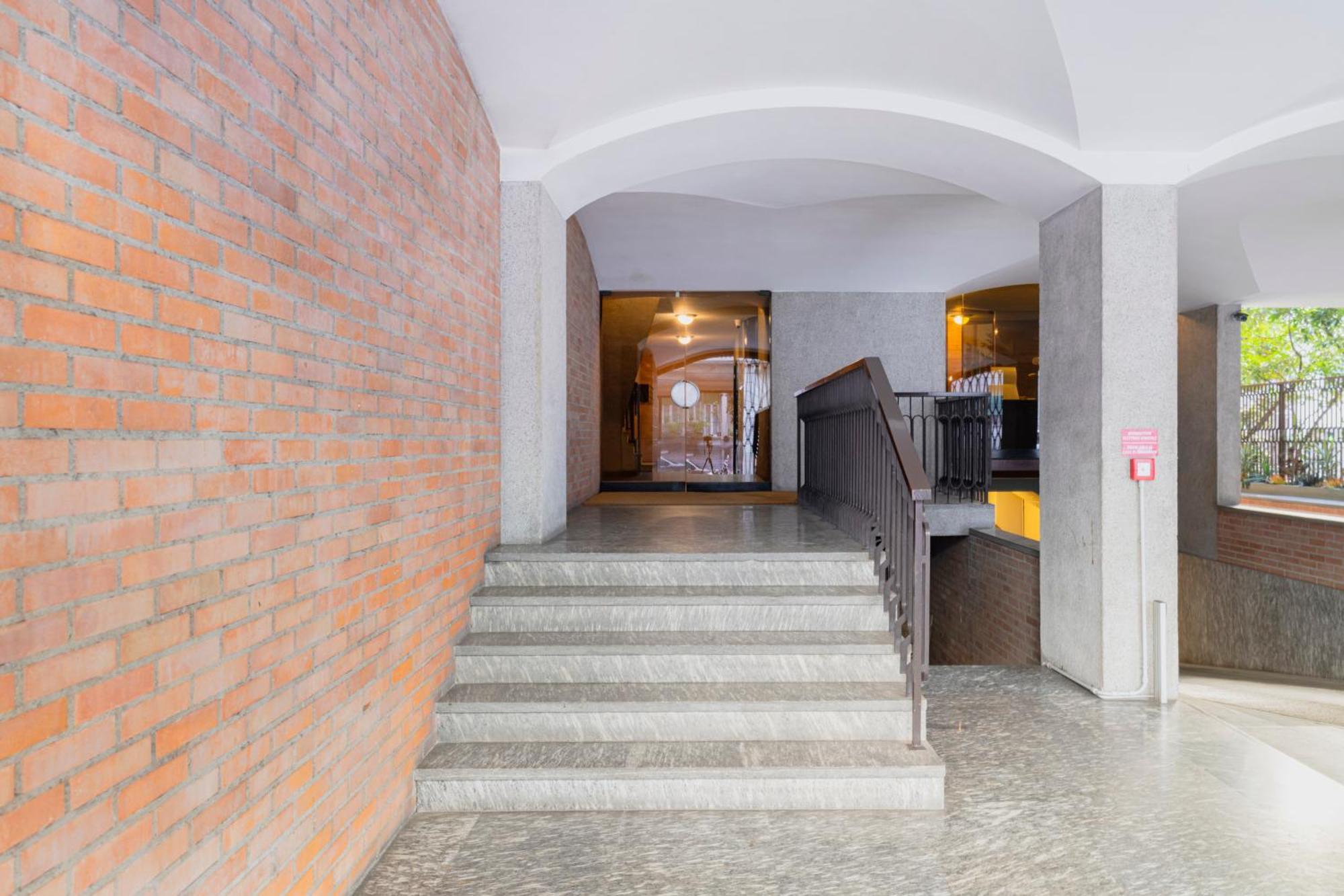 Relstay - Borgonuovo Apartment Mailand