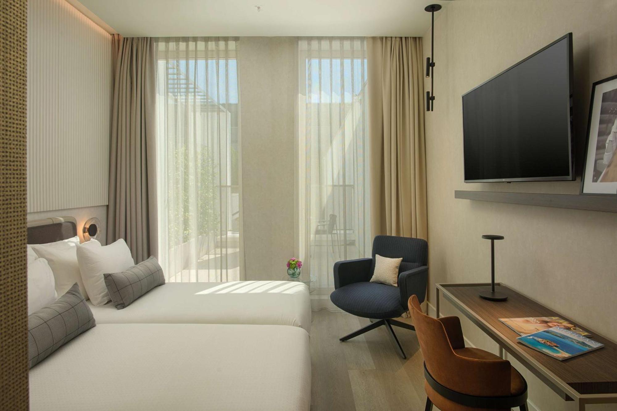 Nh Collection Citylife Hotel 4*