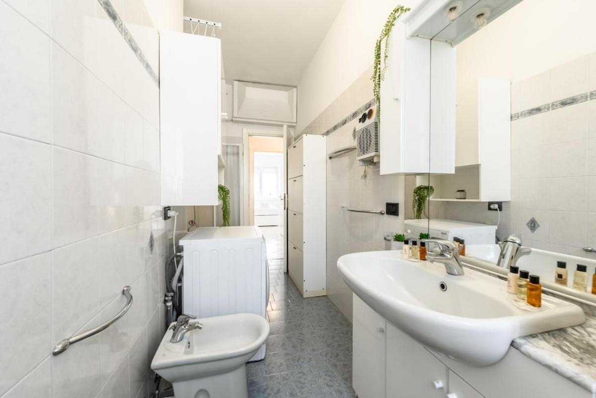 Apartment Casa Gioia 50 Metres From The Metro Wifi Ac Mailand