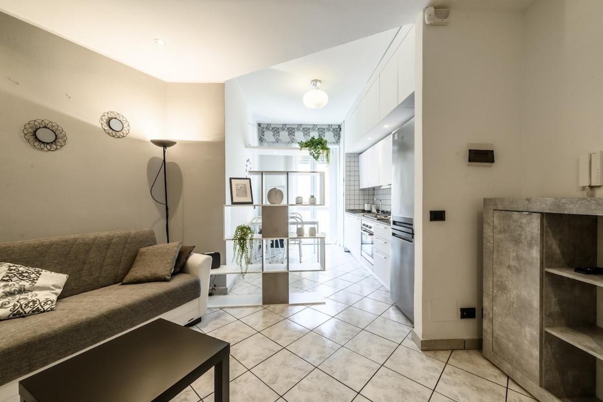 Casa Gioia 50 Metres From The Metro Wifi Ac Apartment