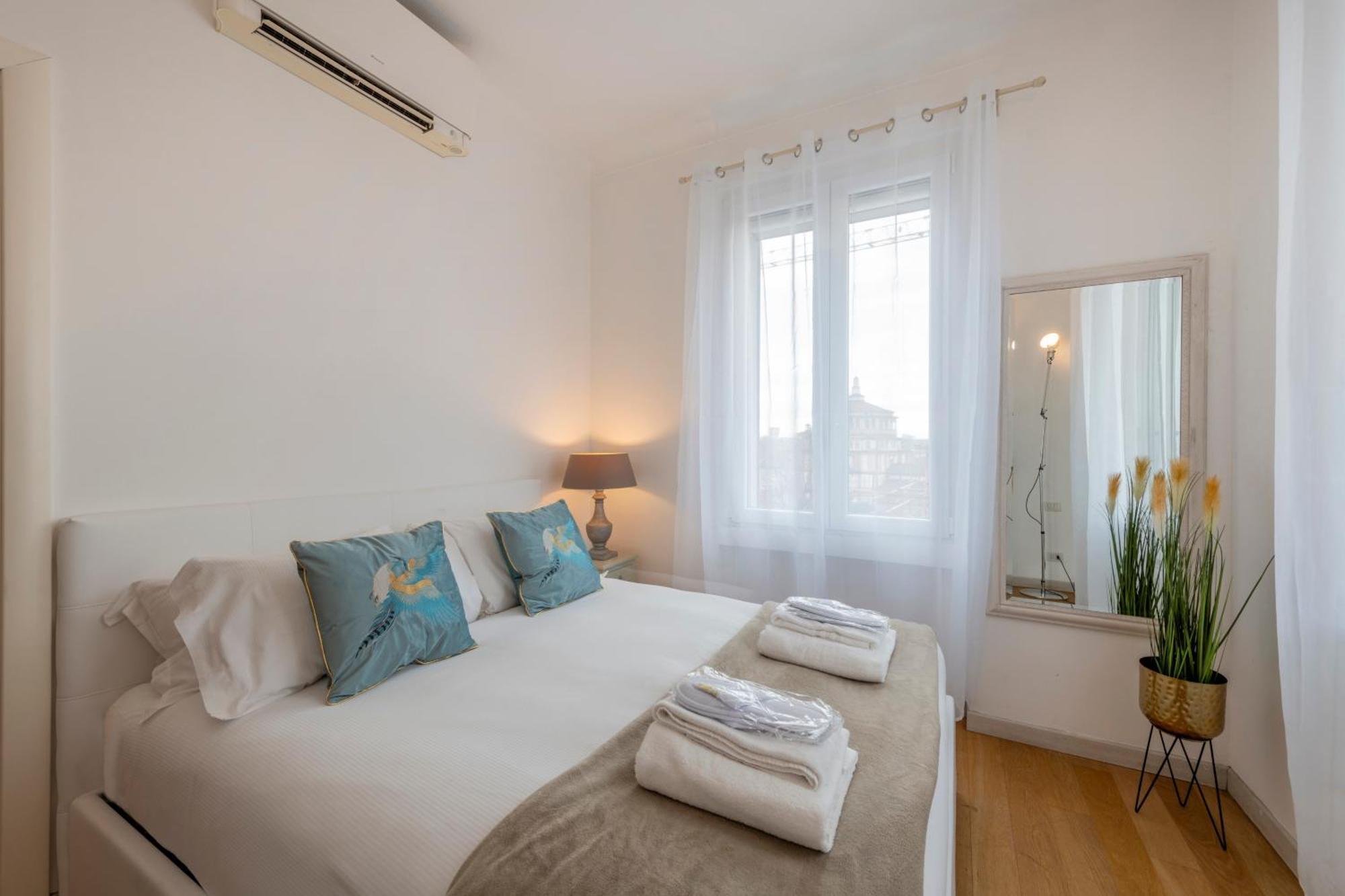 Royal - Centro Cadorna Apartamento Milão