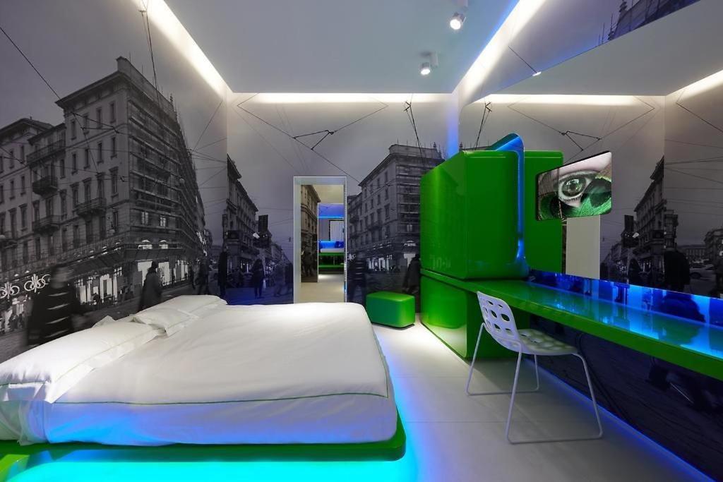 Town House Street Hotel *